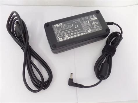 Dell Laptop Charger, 30W at Rs 399/piece in Mumbai | ID: 2851947375791