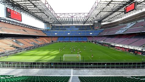 Milano, ennesimo stop per il nuovo San Siro: il Comune vuole certezze sulla proprietà dell'Inter ...