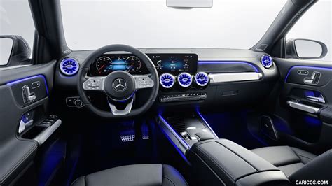 2020 Mercedes-Benz GLB 250 AMG Line - Interior, Cockpit | Caricos