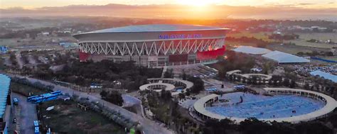 Amazing Philippines Worlds Largest Indoor Arena The Philippine Arena ...