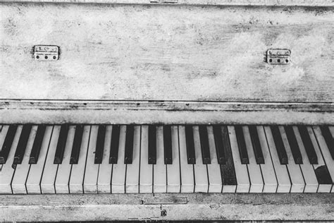 Black and White Upright Piano · Free Stock Photo