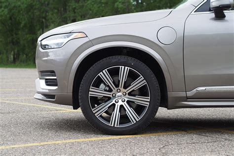 The 2020 Volvo XC90 T8 impresses six ways to Sunday - CNET