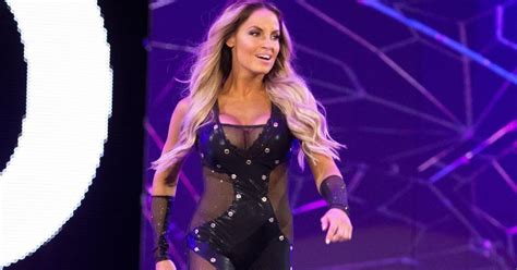 Update Revealed on Trish Stratus' Reported WWE Return | Flipboard