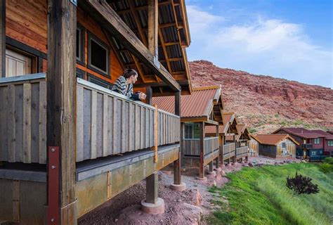 Best Hotels in Moab Utah - Places to Stay near Arches National Park