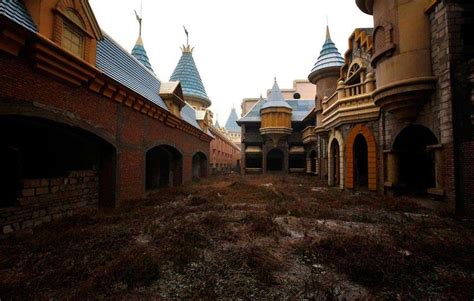 Wonderland Amusement Park - An Unfinished Theme Park in China