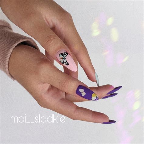 Pastel Butterflies – Odine Nails