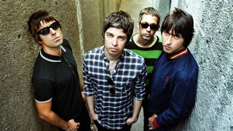 Half The World Away - Oasis - OUVIR MÚSICA