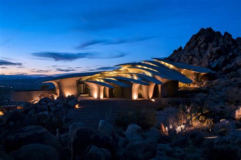 Photo 18 of 18 in High Desert House in Joshua Tree Is an Otherworldly Architectural Icon - Dwell