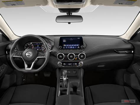 2022 Nissan Sentra: 82 Interior Photos | U.S. News