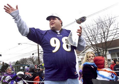 Tony Siragusa, who helped Ravens win Super Bowl, dies at 55