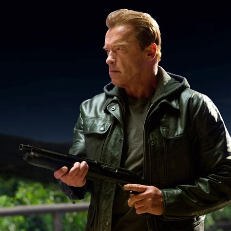 2048x2048 Arnold Schwarzenegger Terminator Genisys Ipad Air HD 4k ...