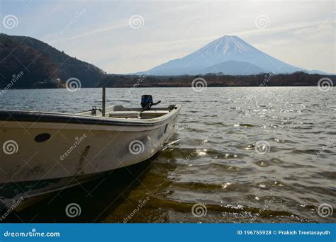 Mount Fuji and Lake Shoji stock photo. Image of fuji - 196755928