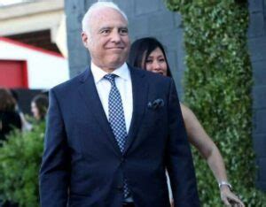 Who Is Tina Laurie (Jeffrey Lurie Wife)? Married Life And Career ...