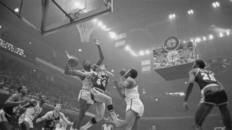 Jerry West 1969 NBA Finals Stats: How Lakers legend became only player ...