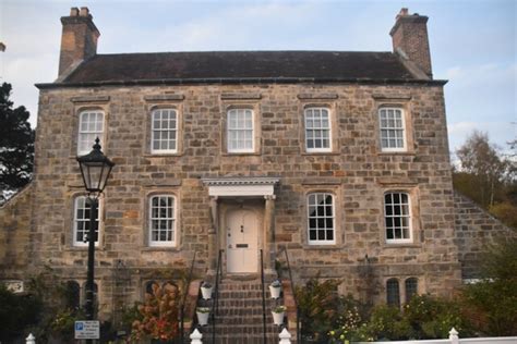 Stone House © N Chadwick :: Geograph Britain and Ireland