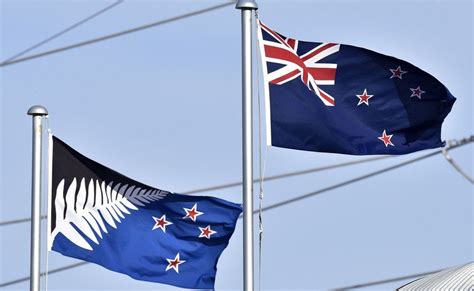 New Zealand votes to keep flag in referendum - BBC News