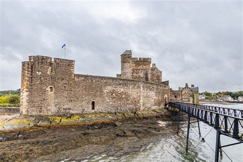 Castles in West Lothian | Stravaiging around Scotland