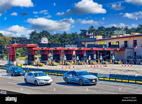 Toll Plaza Onto Golden Gate Bridge Stock Photo - Alamy