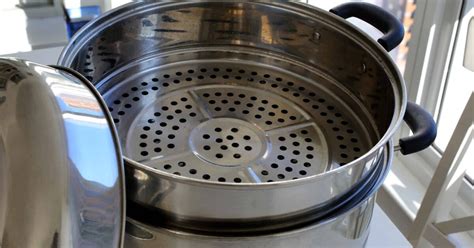 Stainless steel steamer - Maangchi’s Korean cooking kitchenware