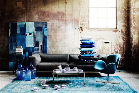 Decorating The Home With Indigo Color