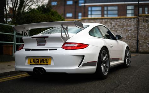 Porsche - 997 GT3 RS 4.0 | Hendon Ways Motors