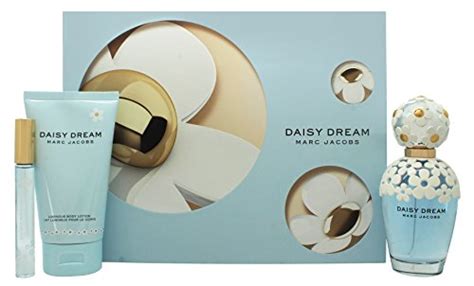 MARC JACOBS Daisy Dream 3 Piece Gift Set, 3.4 Fluid Ounce - PERFUME FOR PLEASURE