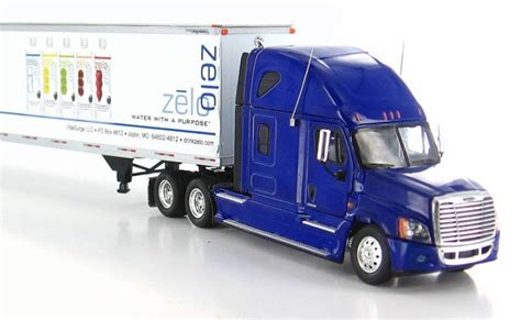 Freightliner Cascadia Toy Trucks | Wow Blog