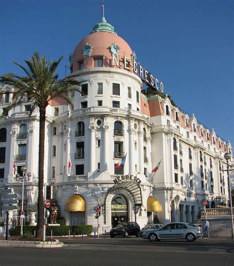 Art Collection - Hotel Negresco, Nice, France - Marshmallow Mountain ...