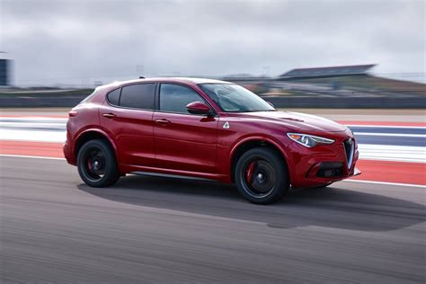 2022 Alfa Romeo Stelvio Prices, Reviews, and Pictures | Edmunds