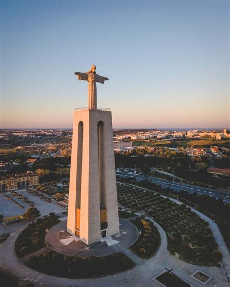 Santuario Nacional de Cristo Rei Lisboa - Visit the Highest Point of Lisbon