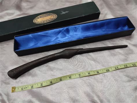 Bellatrix Lestrange Wand, Hobbies & Toys, Memorabilia & Collectibles ...