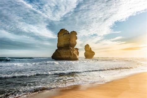 100+ INCREDIBLE Great Ocean Road Attractions | Great Ocean Road Guide