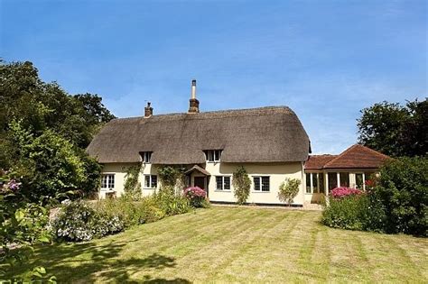 New Forest Holiday Cottages to rent | New forest cottages, Holiday cottage, New forest