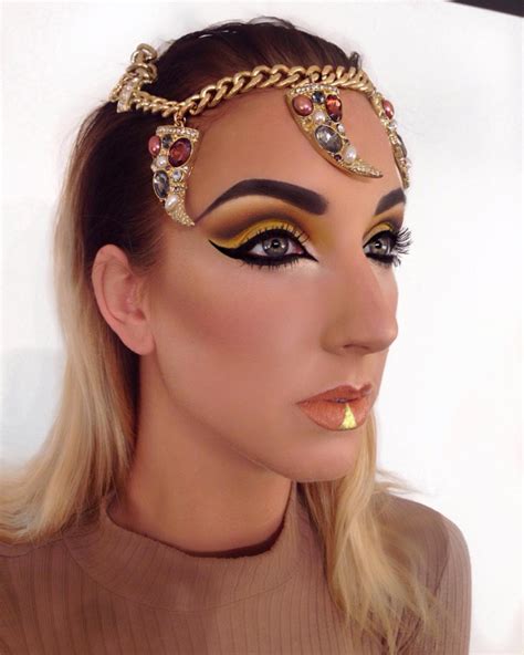 Images Of Cleopatra Eye Makeup - Mugeek Vidalondon