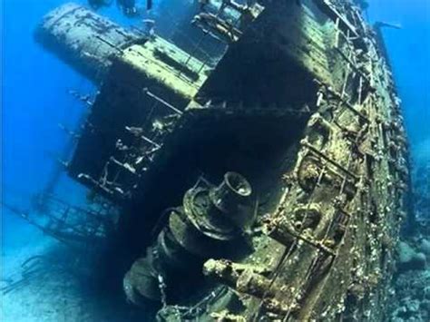 Shipwrecks In The Bermuda Triangle - YouTube