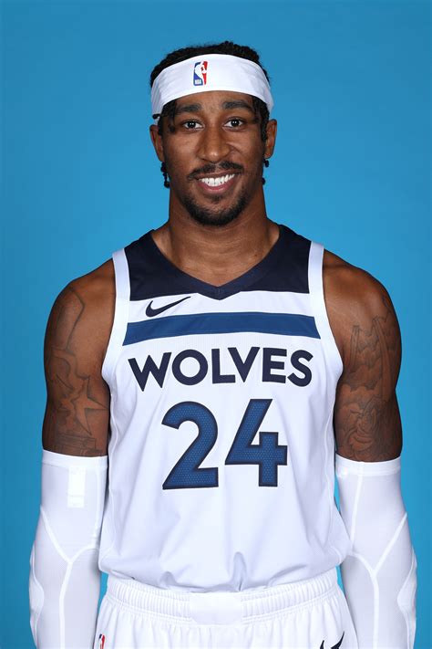 Get To Know Rondae Hollis-Jefferson Photo Gallery | NBA.com