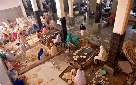 Langar – Sikh Religion