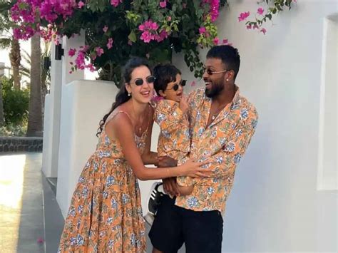 Hardik Pandya, Natasha Stankovic arrive with son in Udaipur for wedding