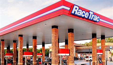 RaceTrac Gas Station Logo