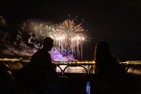 Disney Fireworks Cruise Proposal in 2023 | Disney World Proposal ...