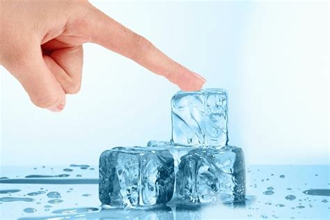 Why Do Fingers/Hands Stick To Ice? » ScienceABC