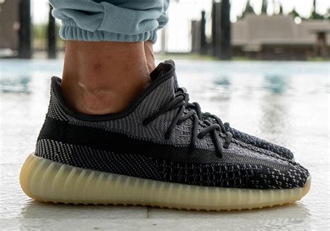 Adidas Yeezy Boost 350 V2 - lagoagrio.gob.ec