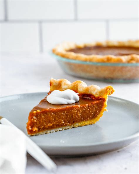 Incredible Vegan Pumpkin Pie – A Couple Cooks