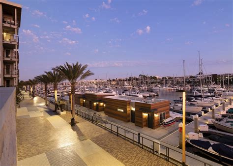 Marina Del Rey Apartments for Rent | AMLI Marina Del Rey