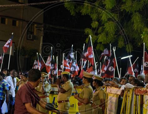 Image of ADMK Party cadres with ADMK Flag for loksabha election compaign 2019-PB185996-Picxy