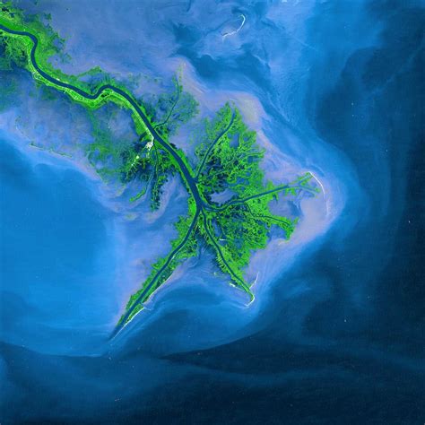 Environmental Monitor | Deltas in Decline: Mapping the Retreating Seafloor of the Mississippi ...