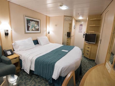 Freedom of the Seas Cabins & Staterooms on Cruise Critic