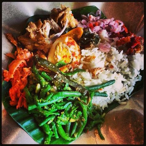 Nasi Campur Bali | Indonesian Dinner Recipe