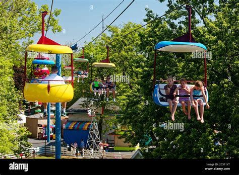 amusement park, Sky Ride, transportation, people, elevated cars, recreation, Dutch Wonderland ...