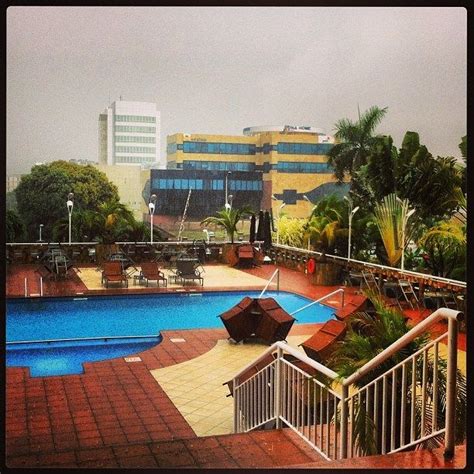 Accra, Ghana | Accra, Beach hotels, Holiday inn